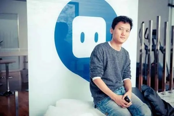 陌陌怎么用。快速交友?